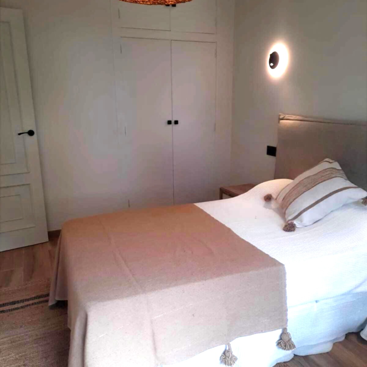 0c51efdf-7cd6-4b55-a1a3-ac7bb46d35dd