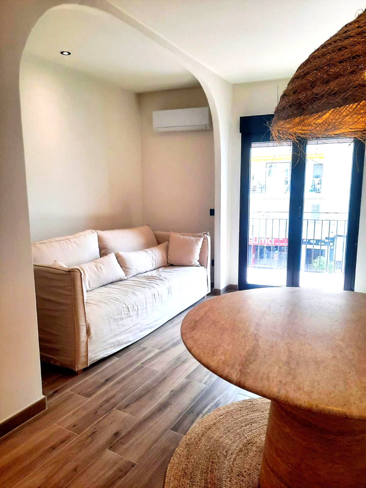 f9913cc3-d727-42c1-a26a-4c16b867df1e